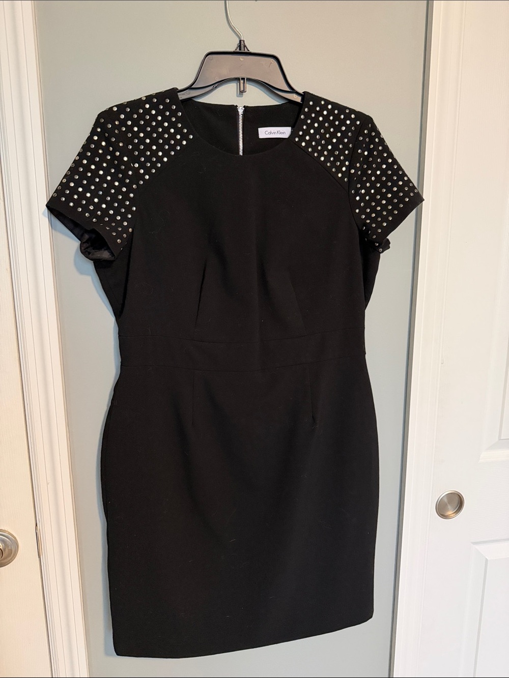 Calvin Klein Black Studded Cap-Sleeve Sheath Dress